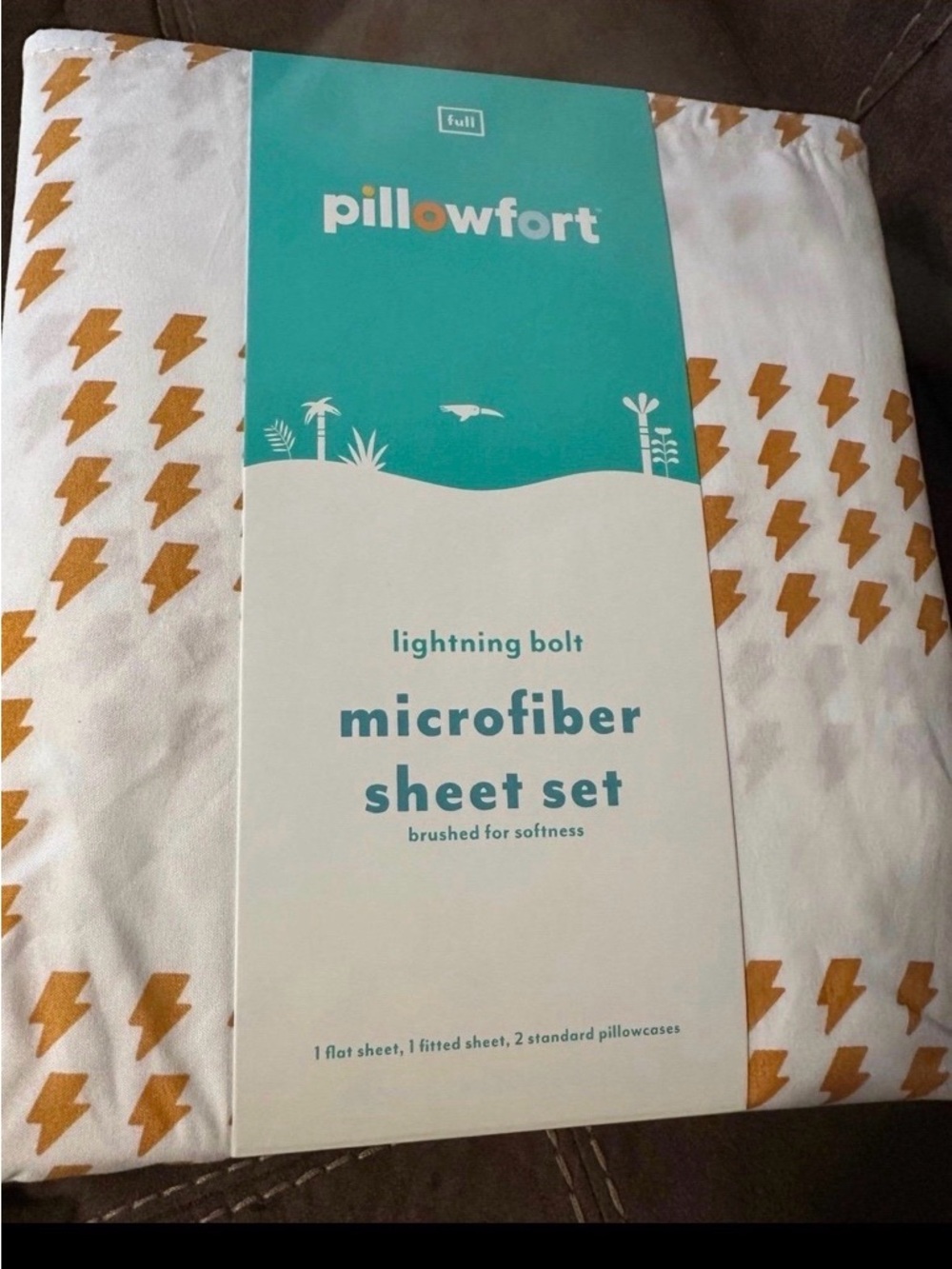Pillowfort White Microfiber Sheet Set with Gold Lightning Bolts